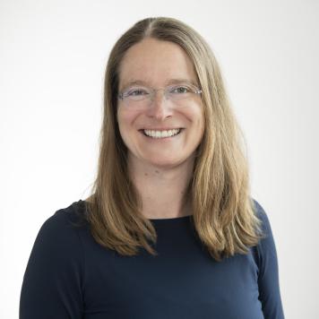 Portrait of Prof. Christine Selhuber-Unkel